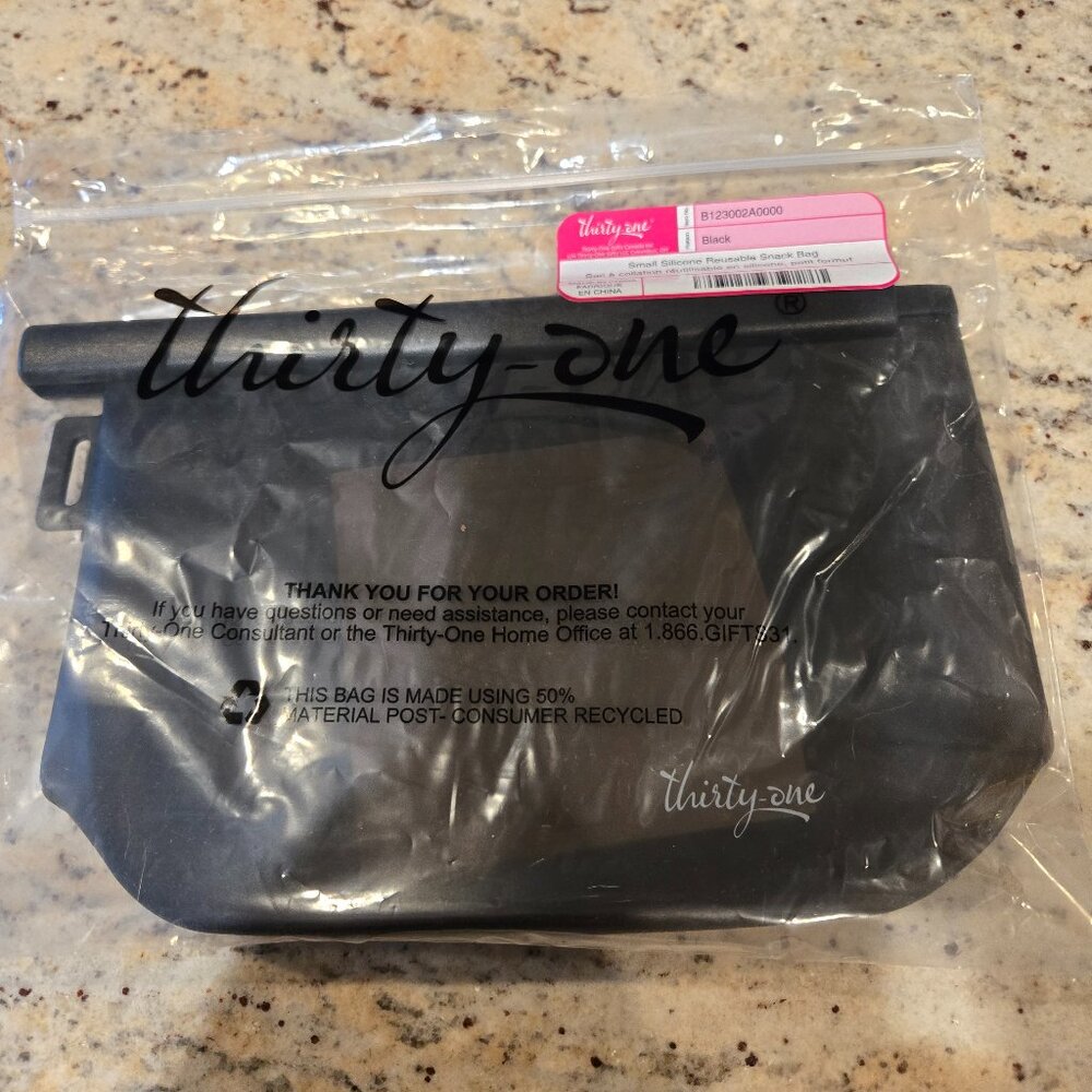 NEW Thirty-One Small Silicone Reusable Snack Bag - Black